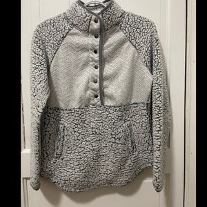 Womens Maurice’s Sweatshirt Size XS